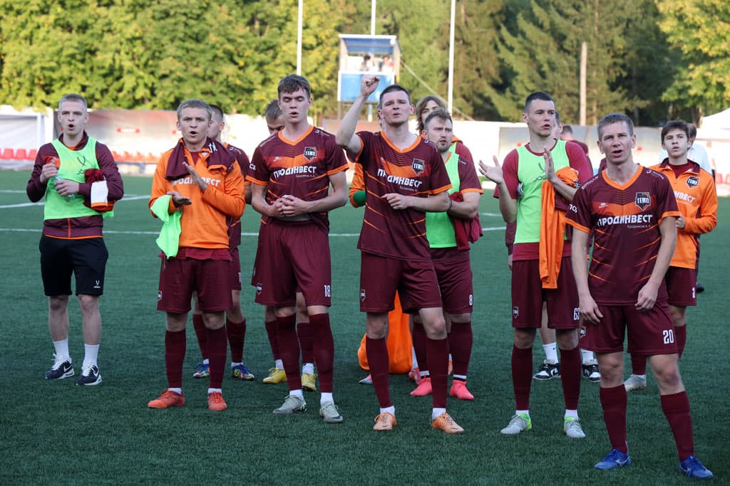 «Темп» 0:1 «Знамя Труда». FONBET Кубок России. 10.09.2025. СМИ: Владимир Мартынов («CX News»), Александр Чёрный («Алтайский спорт»), Виталий Барабаш (Сетевое издание "Толк"), Андрей Каспришин («Алтайская правда») — кадр 701