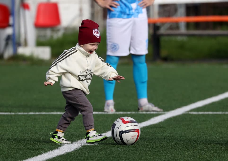 «Темп» 0:1 «Знамя Труда». FONBET Кубок России. 10.09.2025. СМИ: Владимир Мартынов («CX News»), Александр Чёрный («Алтайский спорт»), Виталий Барабаш (Сетевое издание "Толк"), Андрей Каспришин («Алтайская правда») — кадр 719