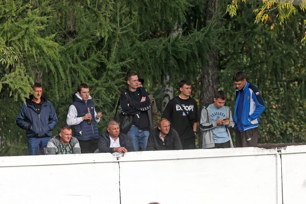 «Темп» 0:1 «Знамя Труда». FONBET Кубок России. 10.09.2025. СМИ: Владимир Мартынов («CX News»), Александр Чёрный («Алтайский спорт»), Виталий Барабаш (Сетевое издание "Толк"), Андрей Каспришин («Алтайская правда») — кадр 721