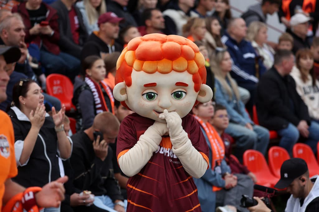 «Темп» 0:1 «Знамя Труда». FONBET Кубок России. 10.09.2025. СМИ: Владимир Мартынов («CX News»), Александр Чёрный («Алтайский спорт»), Виталий Барабаш (Сетевое издание "Толк"), Андрей Каспришин («Алтайская правда») — кадр 687