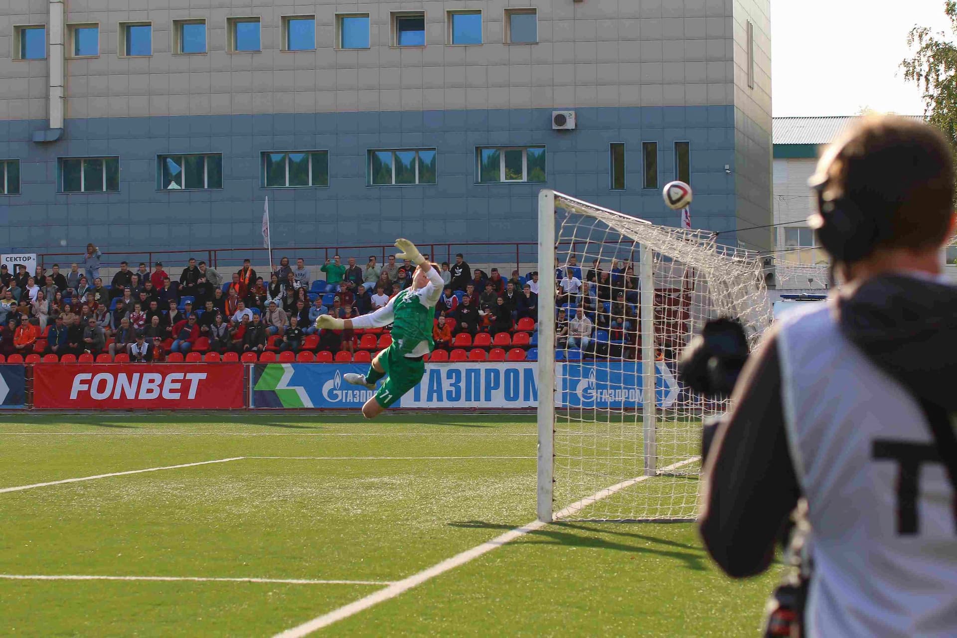 «Темп» 0:1 «Знамя Труда». FONBET Кубок России. 10.09.2025. СМИ: Владимир Мартынов («CX News»), Александр Чёрный («Алтайский спорт»), Виталий Барабаш (Сетевое издание "Толк"), Андрей Каспришин («Алтайская правда») — кадр 576