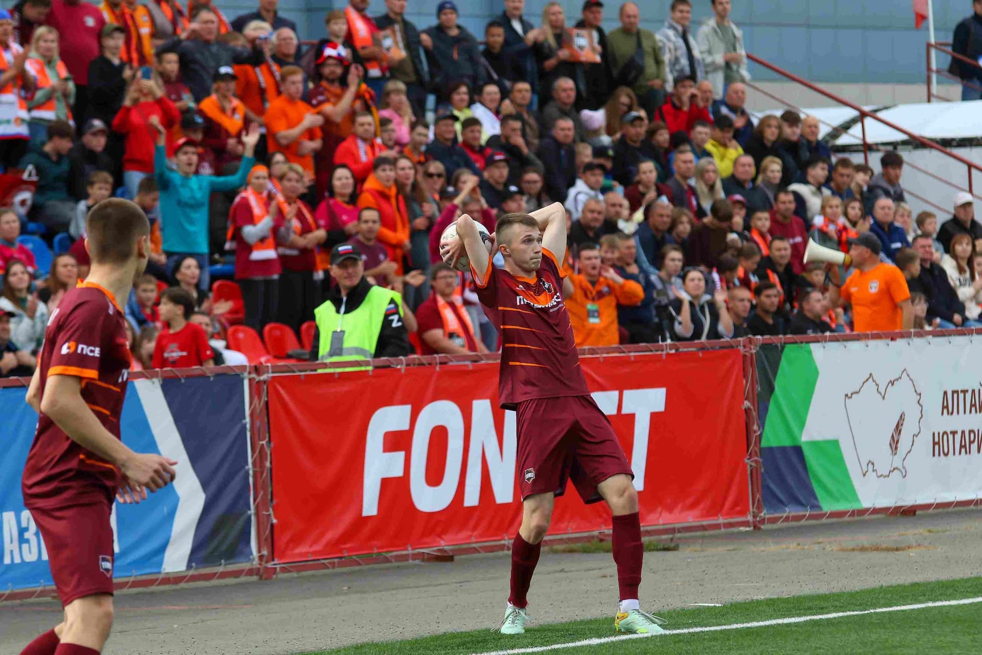 «Темп» 0:1 «Знамя Труда». FONBET Кубок России. 10.09.2025. СМИ: Владимир Мартынов («CX News»), Александр Чёрный («Алтайский спорт»), Виталий Барабаш (Сетевое издание "Толк"), Андрей Каспришин («Алтайская правда») — кадр 620