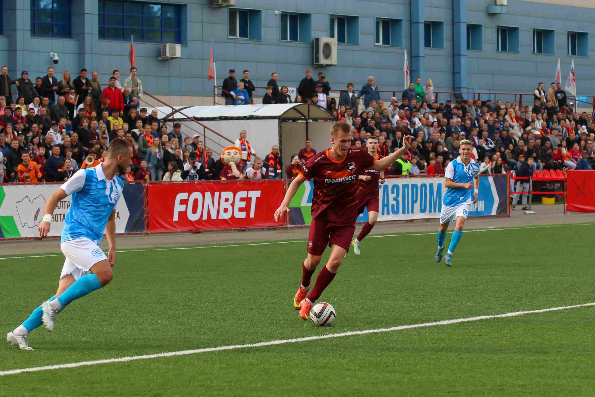 «Темп» 0:1 «Знамя Труда». FONBET Кубок России. 10.09.2025. СМИ: Владимир Мартынов («CX News»), Александр Чёрный («Алтайский спорт»), Виталий Барабаш (Сетевое издание "Толк"), Андрей Каспришин («Алтайская правда») — кадр 623