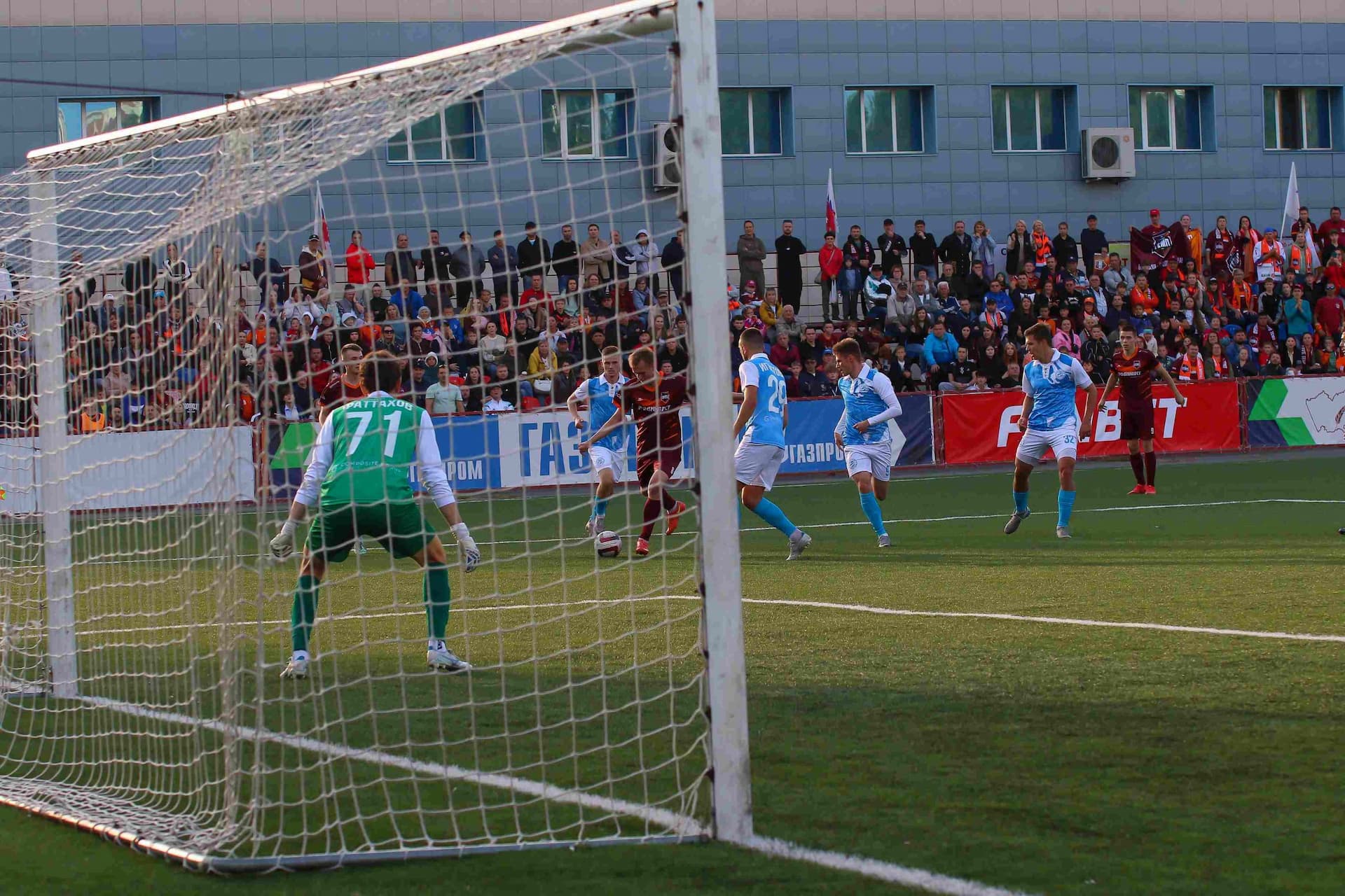 «Темп» 0:1 «Знамя Труда». FONBET Кубок России. 10.09.2025. СМИ: Владимир Мартынов («CX News»), Александр Чёрный («Алтайский спорт»), Виталий Барабаш (Сетевое издание "Толк"), Андрей Каспришин («Алтайская правда») — кадр 643