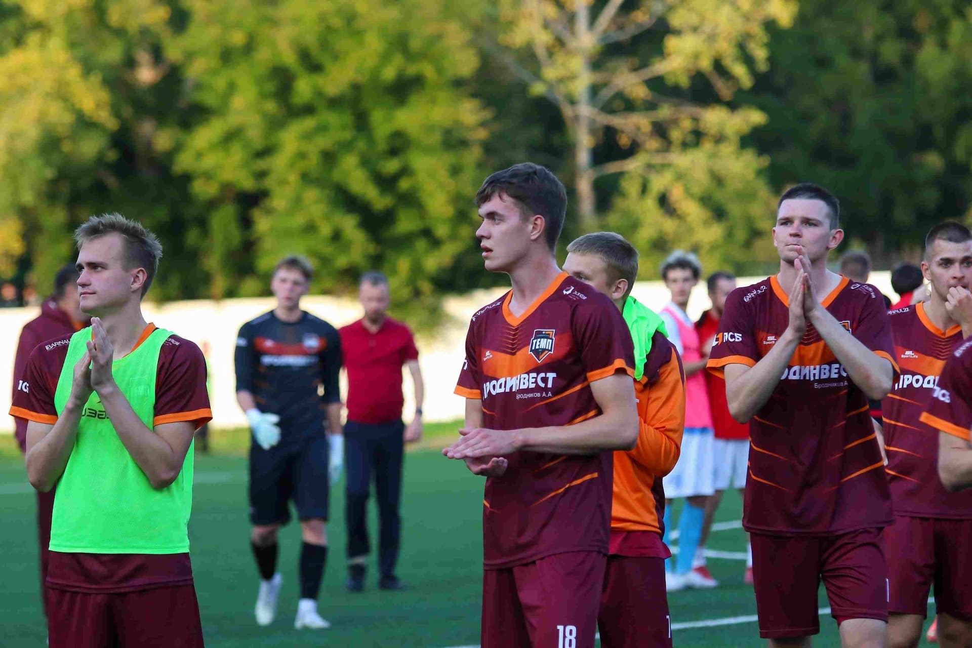 «Темп» 0:1 «Знамя Труда». FONBET Кубок России. 10.09.2025. СМИ: Владимир Мартынов («CX News»), Александр Чёрный («Алтайский спорт»), Виталий Барабаш (Сетевое издание "Толк"), Андрей Каспришин («Алтайская правда») — кадр 655