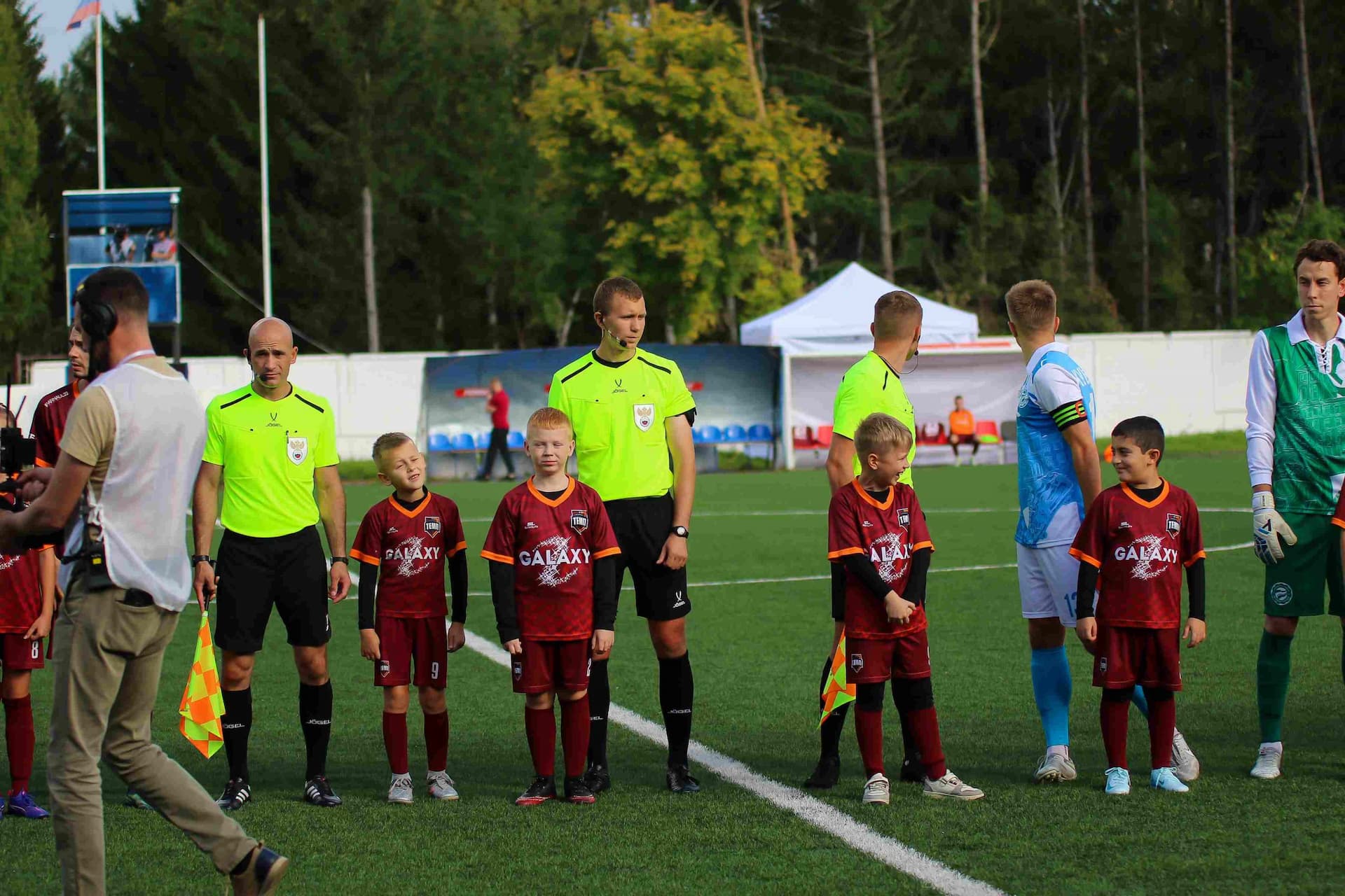 «Темп» 0:1 «Знамя Труда». FONBET Кубок России. 10.09.2025. СМИ: Владимир Мартынов («CX News»), Александр Чёрный («Алтайский спорт»), Виталий Барабаш (Сетевое издание "Толк"), Андрей Каспришин («Алтайская правда») — кадр 507