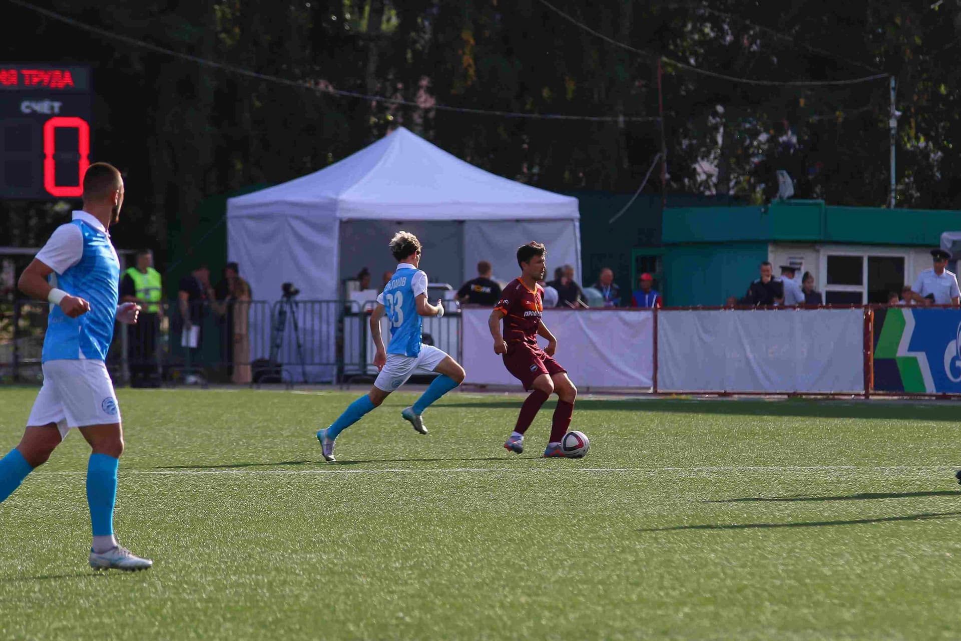 «Темп» 0:1 «Знамя Труда». FONBET Кубок России. 10.09.2025. СМИ: Владимир Мартынов («CX News»), Александр Чёрный («Алтайский спорт»), Виталий Барабаш (Сетевое издание "Толк"), Андрей Каспришин («Алтайская правда») — кадр 568