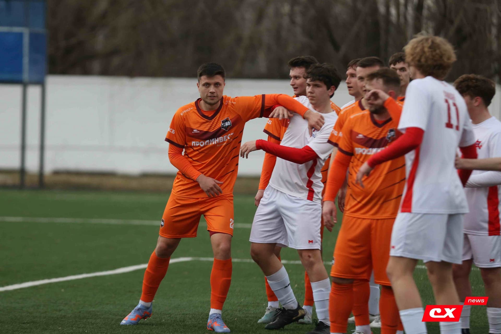 «Темп» 9:1 «Алтай». Турнир памяти В. Фомичёва. 1-й тур. 08.04.25. «CX News», В. Мартынов; «Алтайский спорт», А. Чёрный — кадр 109