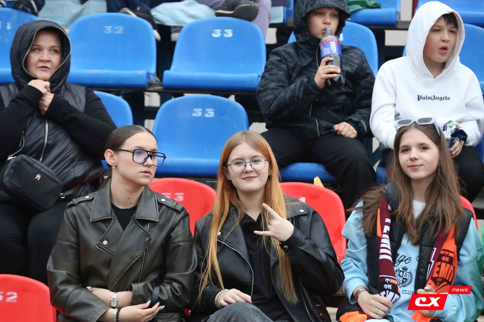 «Темп» 9:1 «Алтай». Турнир памяти В. Фомичёва. 1-й тур. 08.04.25. «CX News», В. Мартынов; «Алтайский спорт», А. Чёрный — кадр 145