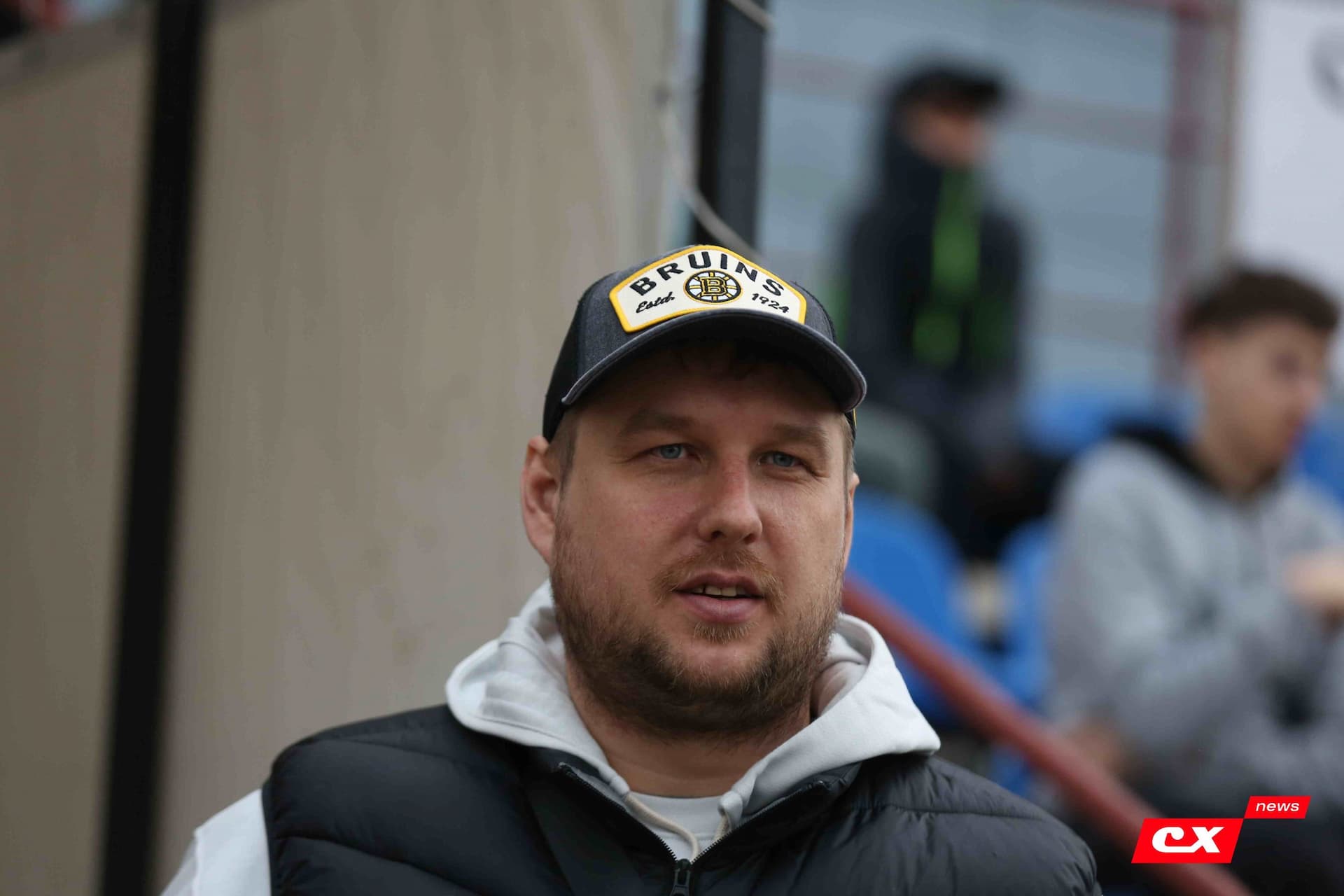 «Темп» 9:1 «Алтай». Турнир памяти В. Фомичёва. 1-й тур. 08.04.25. «CX News», В. Мартынов; «Алтайский спорт», А. Чёрный — кадр 157