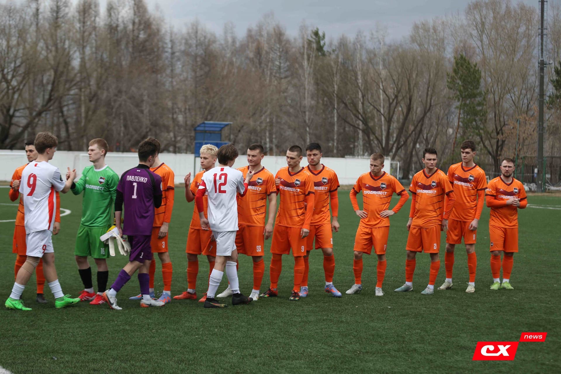 «Темп» 9:1 «Алтай». Турнир памяти В. Фомичёва. 1-й тур. 08.04.25. «CX News», В. Мартынов; «Алтайский спорт», А. Чёрный — кадр 71