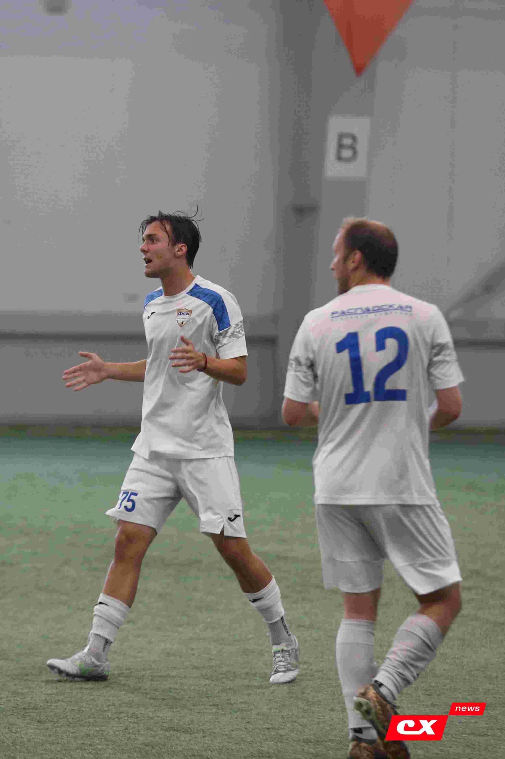 «Темп» 4:2 «Распадская». Кубок Сибири. 01.08.2025. Владимир Мартынов («CX News») — кадр 115