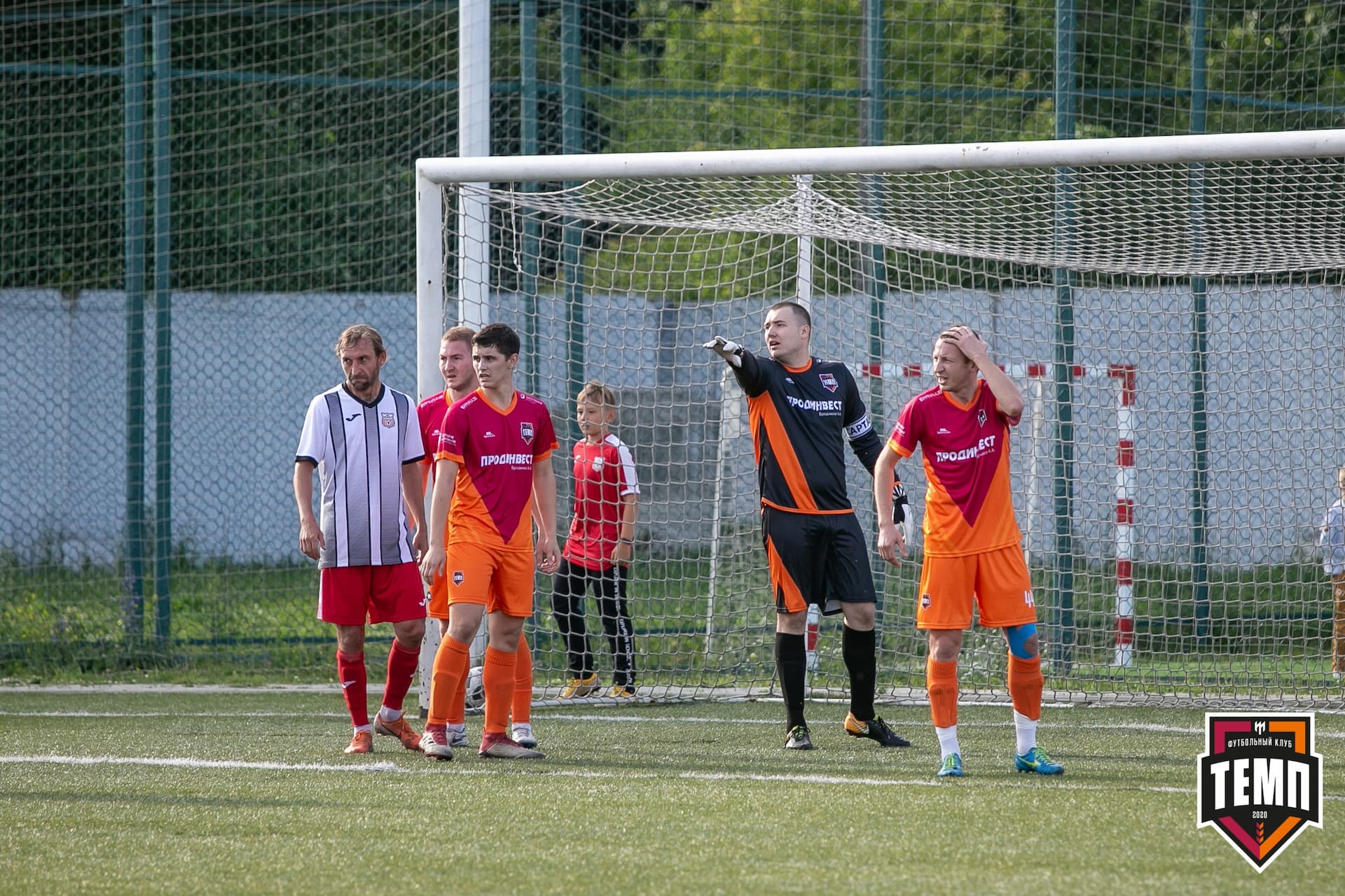 «Полимер» 2:2 «Темп». III дивизион. 6 тур. 27.06.2021 — кадр 4