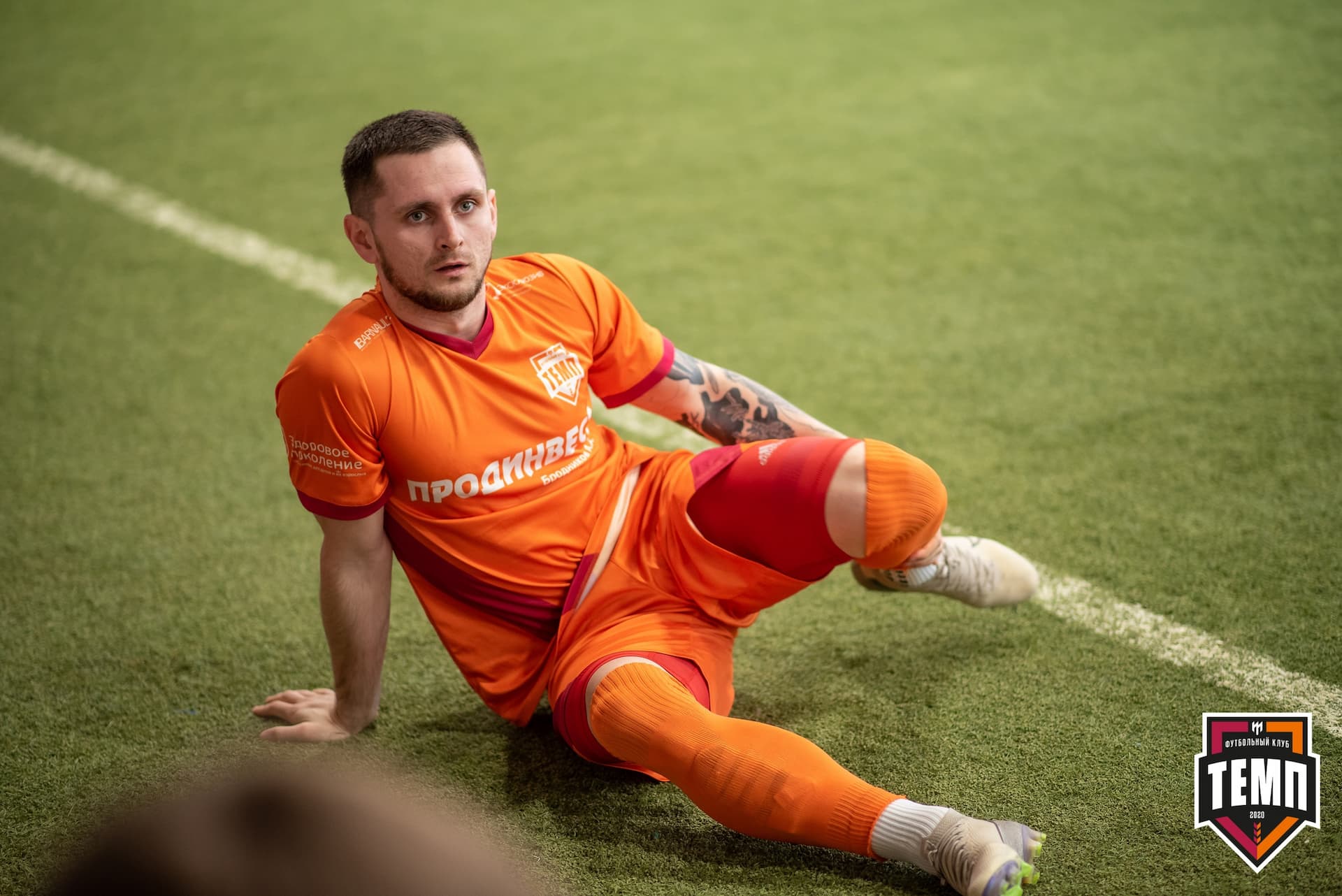 Турнир памяти В. Фомичёва. «Темп» 5:0 «Строитель» (Бийск). 10 апреля — кадр 30