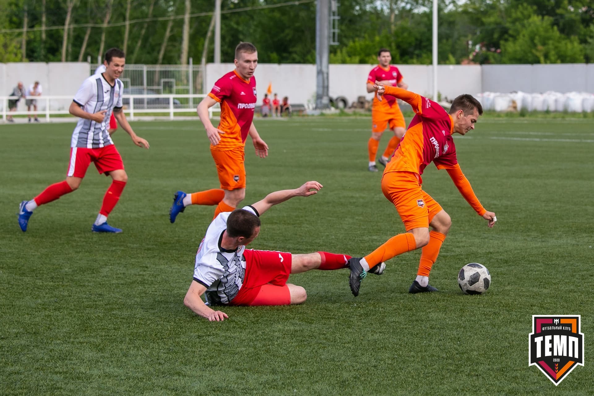 «Полимер» 2:2 «Темп». III дивизион. 6 тур. 27.06.2021 — кадр 31