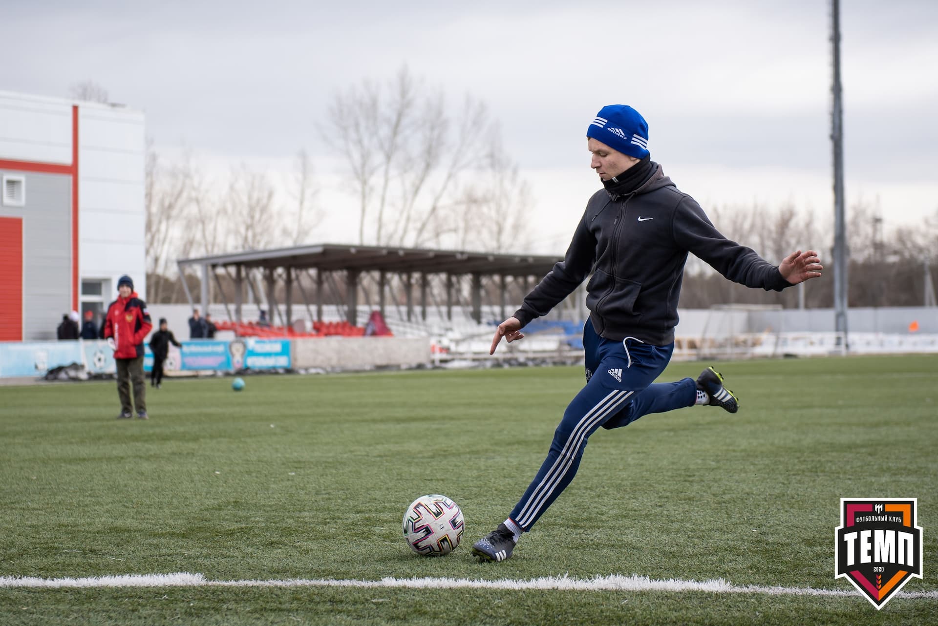 Турнир памяти В. Фомичёва. «Распадская» 1:0 «Темп». 14 апреля — кадр 33