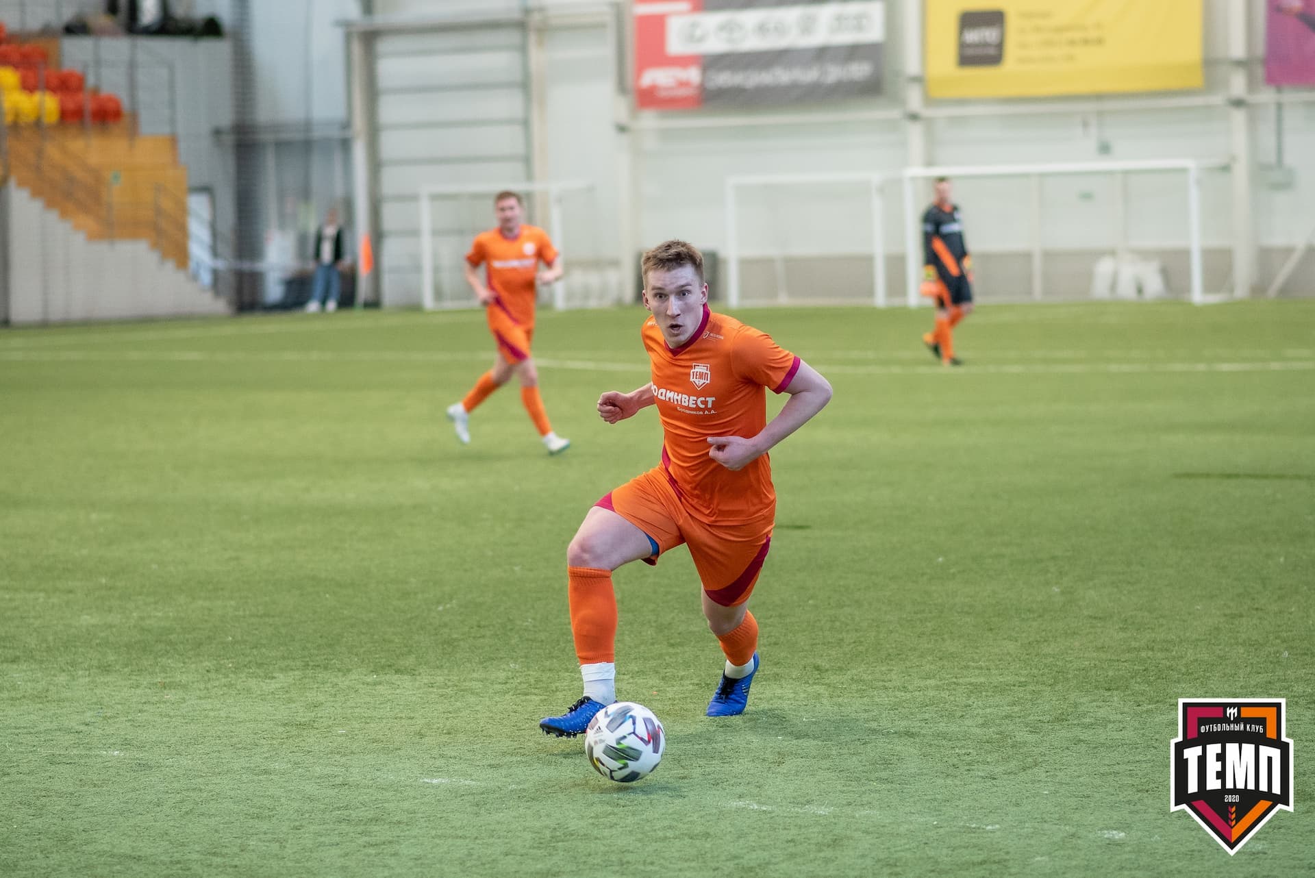 Турнир памяти В. Фомичёва. «Темп» 5:0 «Строитель» (Бийск). 10 апреля — кадр 71