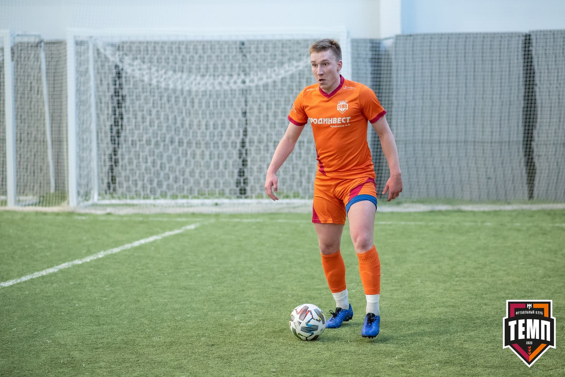 Турнир памяти В. Фомичёва. «Темп» 5:0 «Строитель» (Бийск). 10 апреля — кадр 83