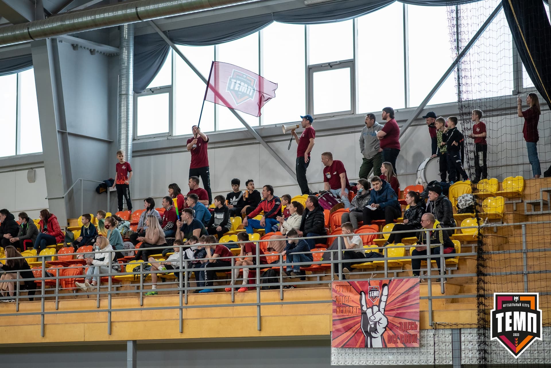 Турнир памяти В. Фомичёва. «Темп» 5:0 «Строитель» (Бийск). 10 апреля — кадр 85