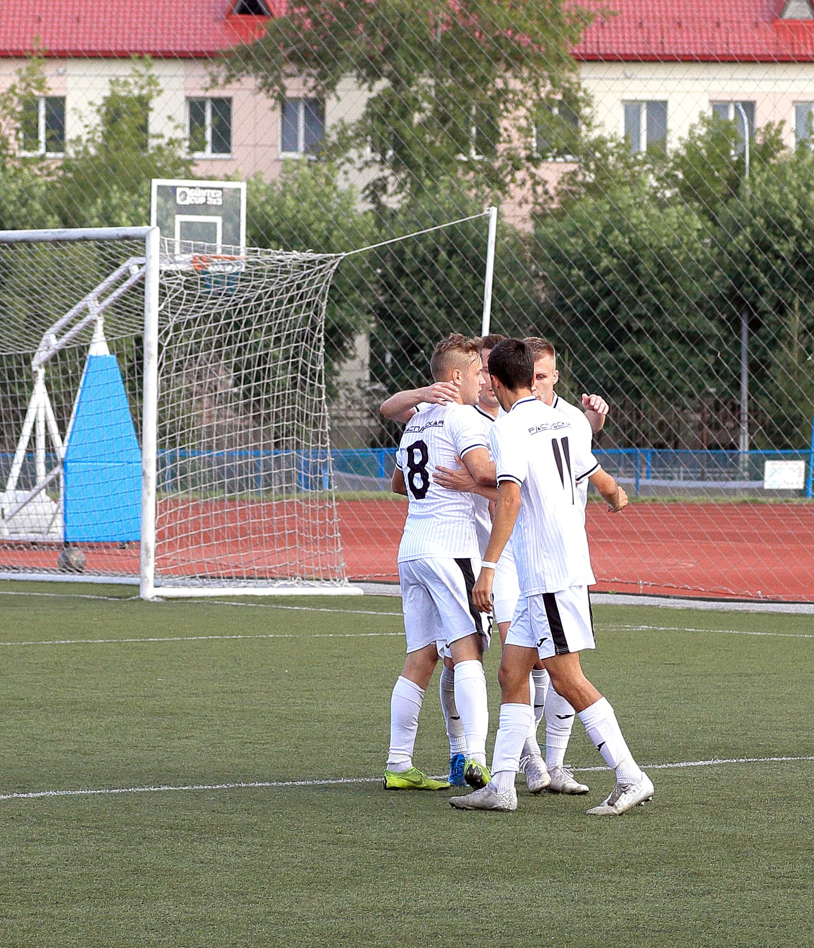 «Распадская» 1:0 «Темп». Кубок Сибири. 1/2 финала. Первый матч. — кадр 15