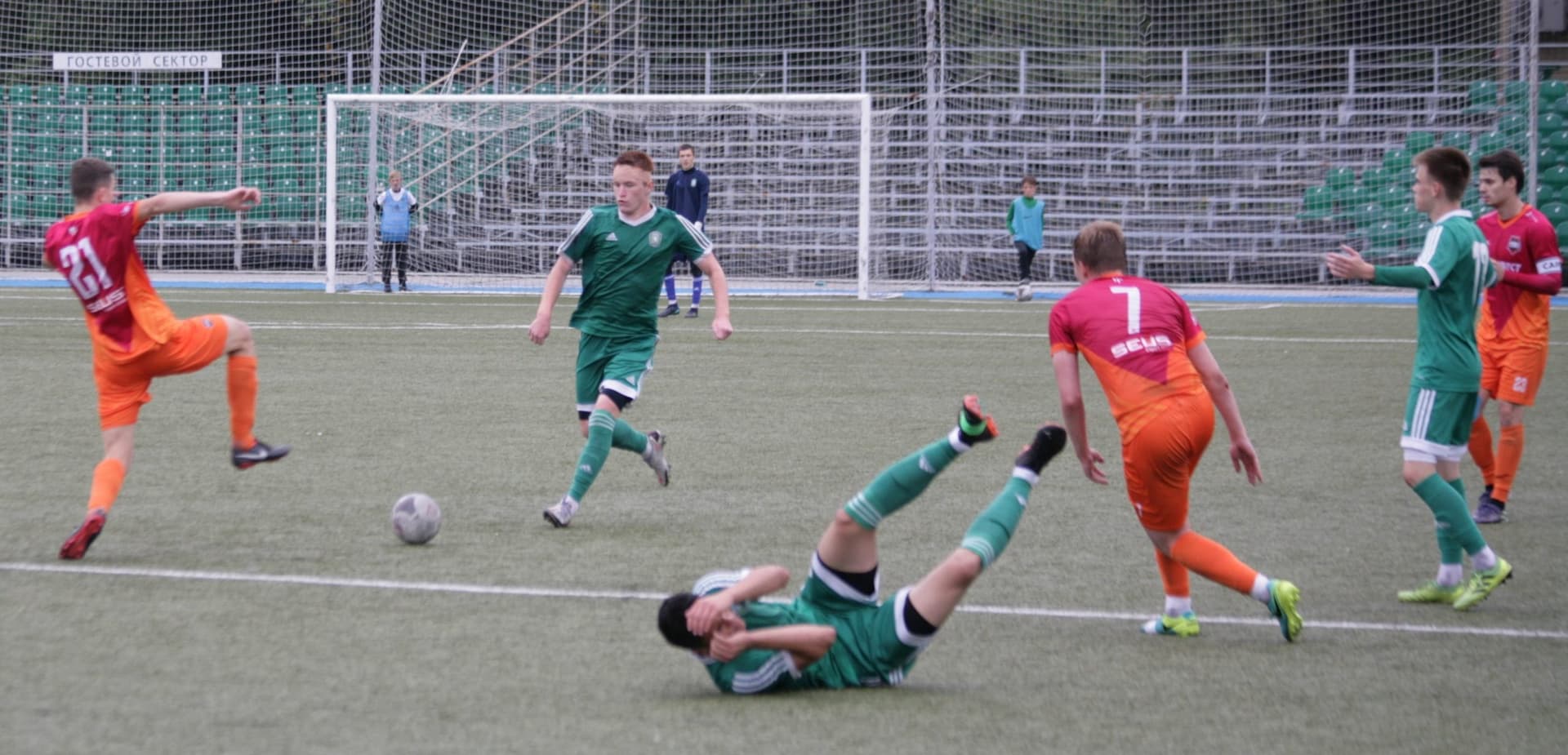 «Томь-М» 1:4 «Темп». III дивизион. Финальный этап. 29.08.2021 — кадр 32