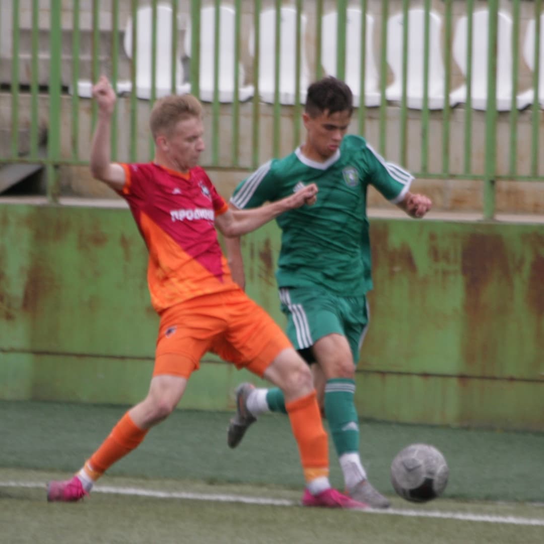 Турнирная таблица и результаты матчей!