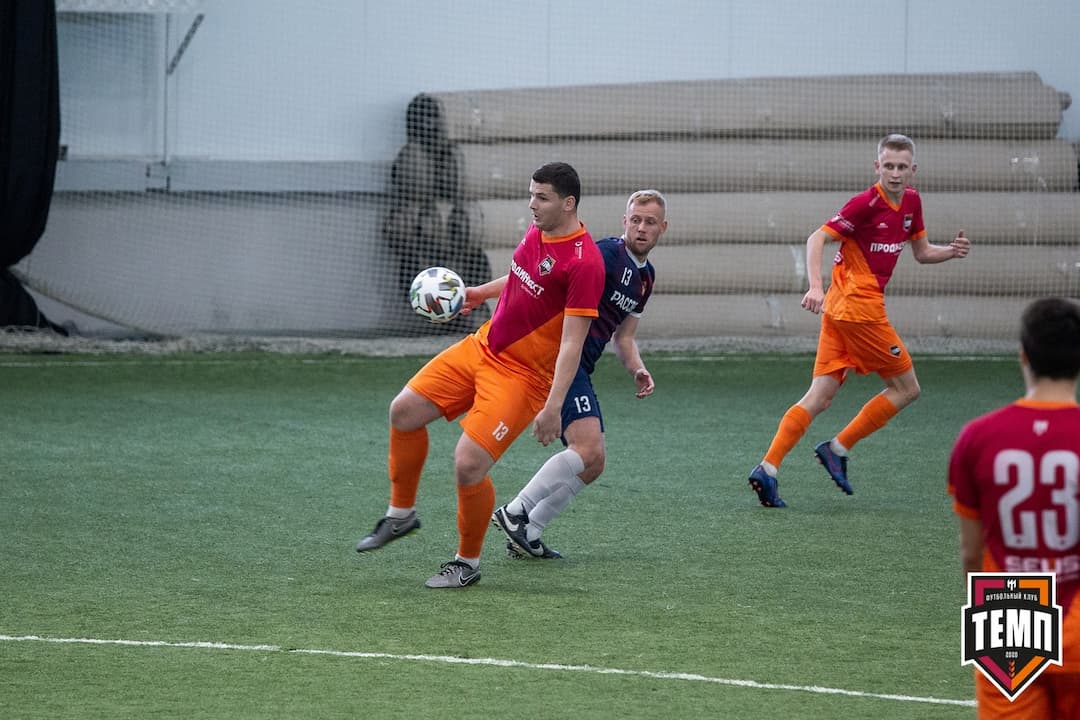 Кто-то из темповцев изменит стрижку?