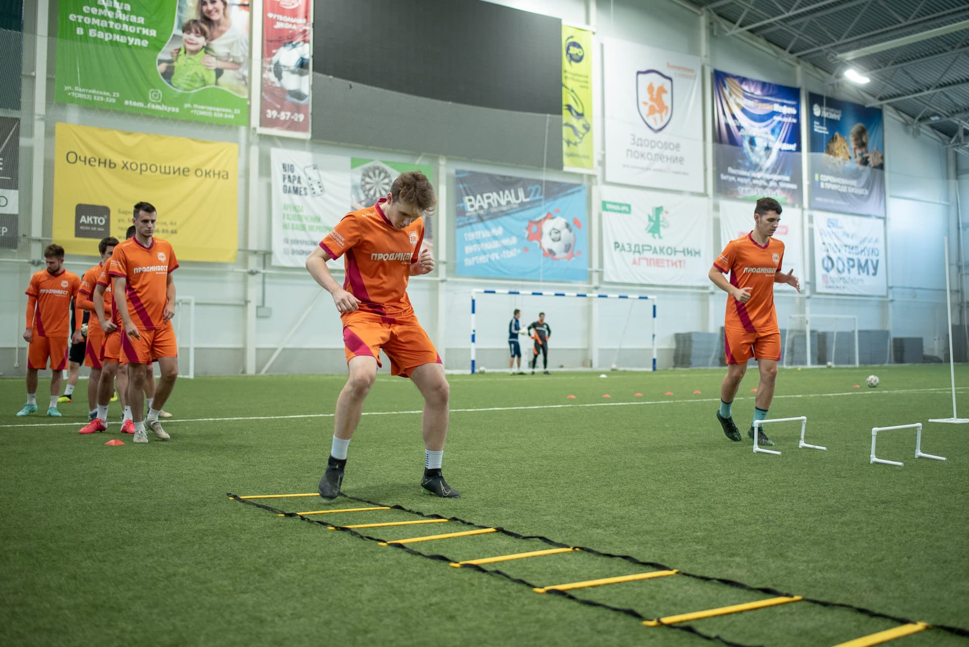 Тренировка ФК «Темп». — кадр 55