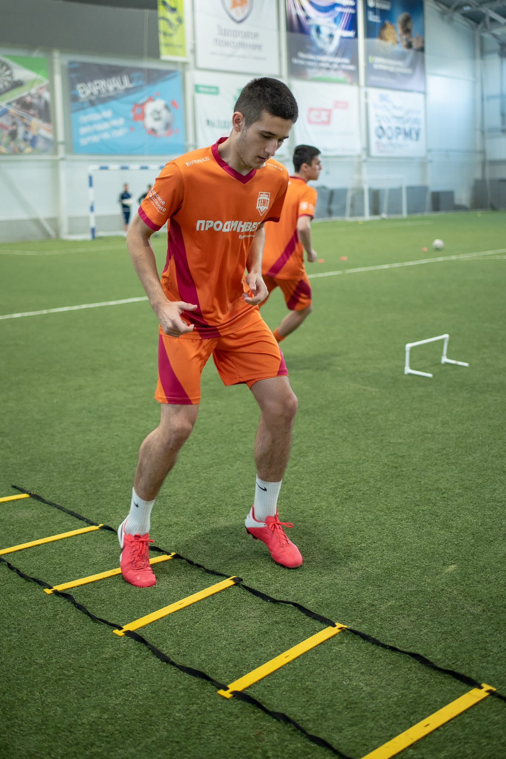 Тренировка ФК «Темп». — кадр 58