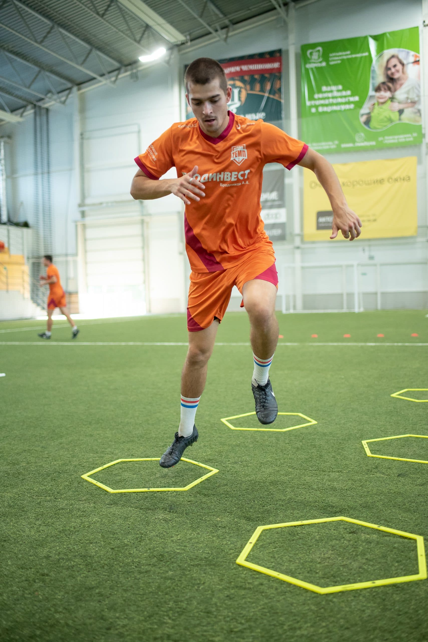 Тренировка ФК «Темп». — кадр 77