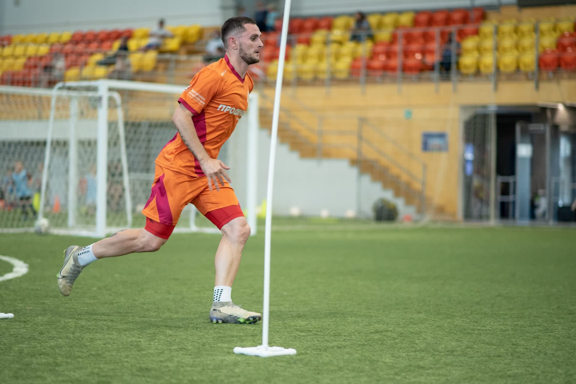 Тренировка ФК «Темп». — кадр 105