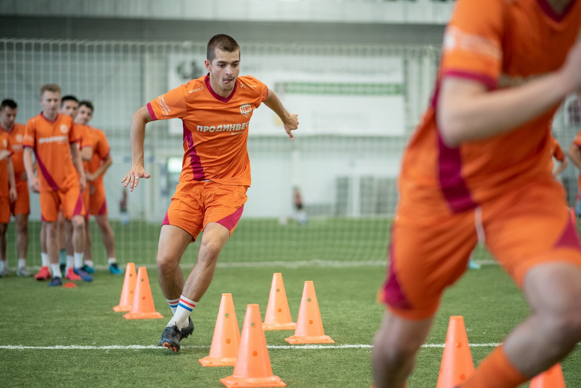 Тренировка ФК «Темп». — кадр 106