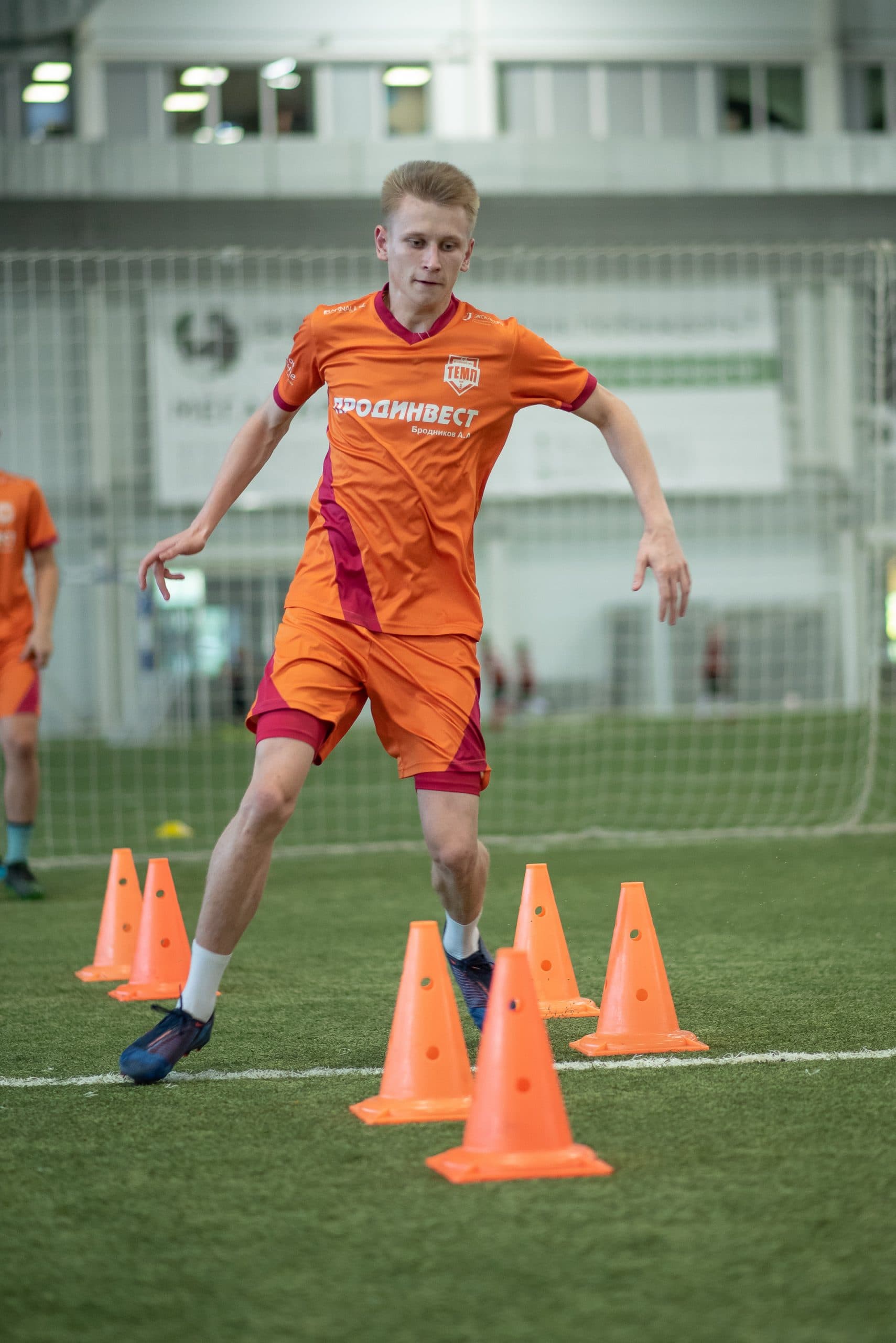 Тренировка ФК «Темп». — кадр 107