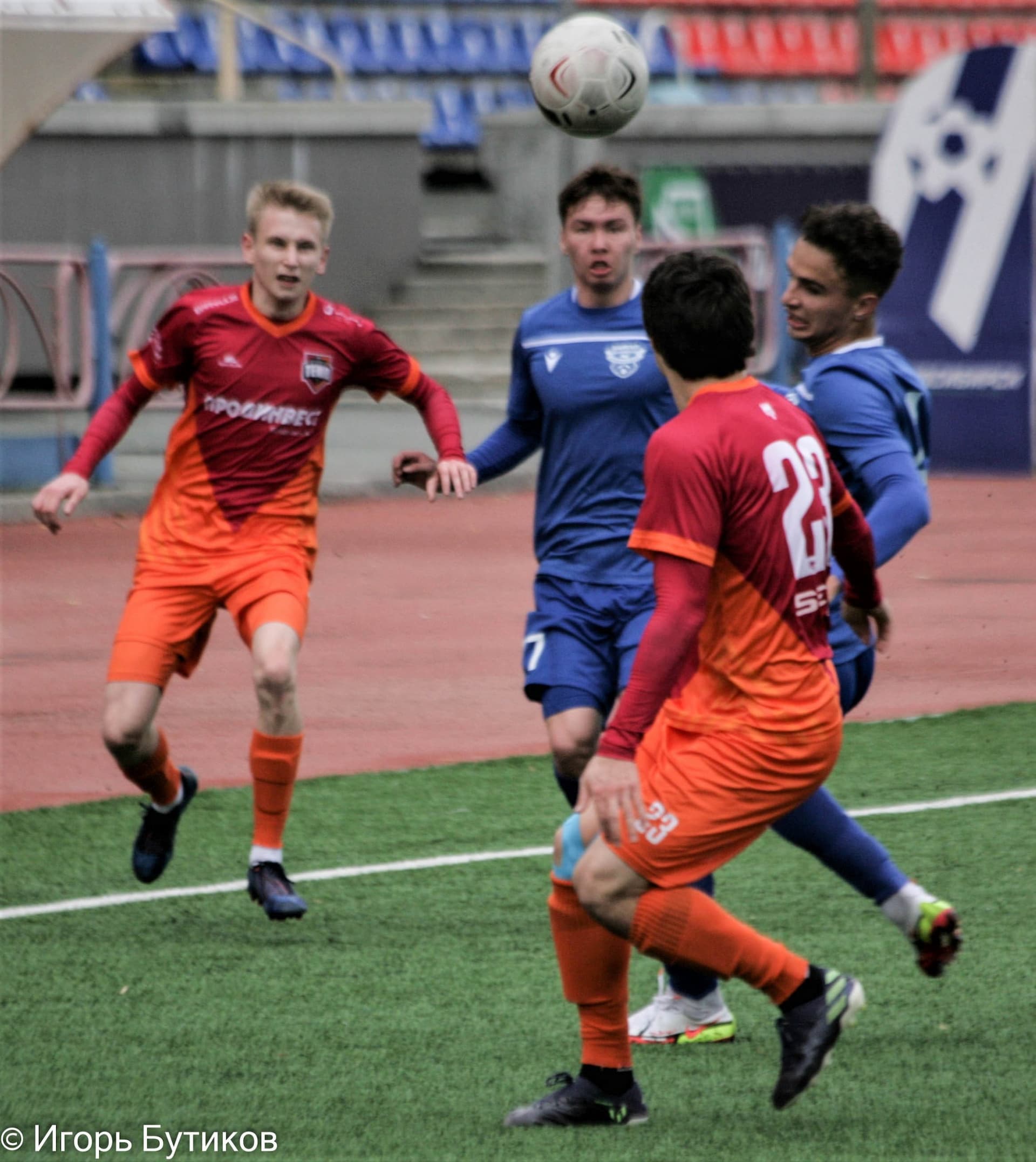 «Байкал» 1:2 «Темп». Кубок Сибири. Финал. 10.10.2021. Бутиков И. — кадр 24