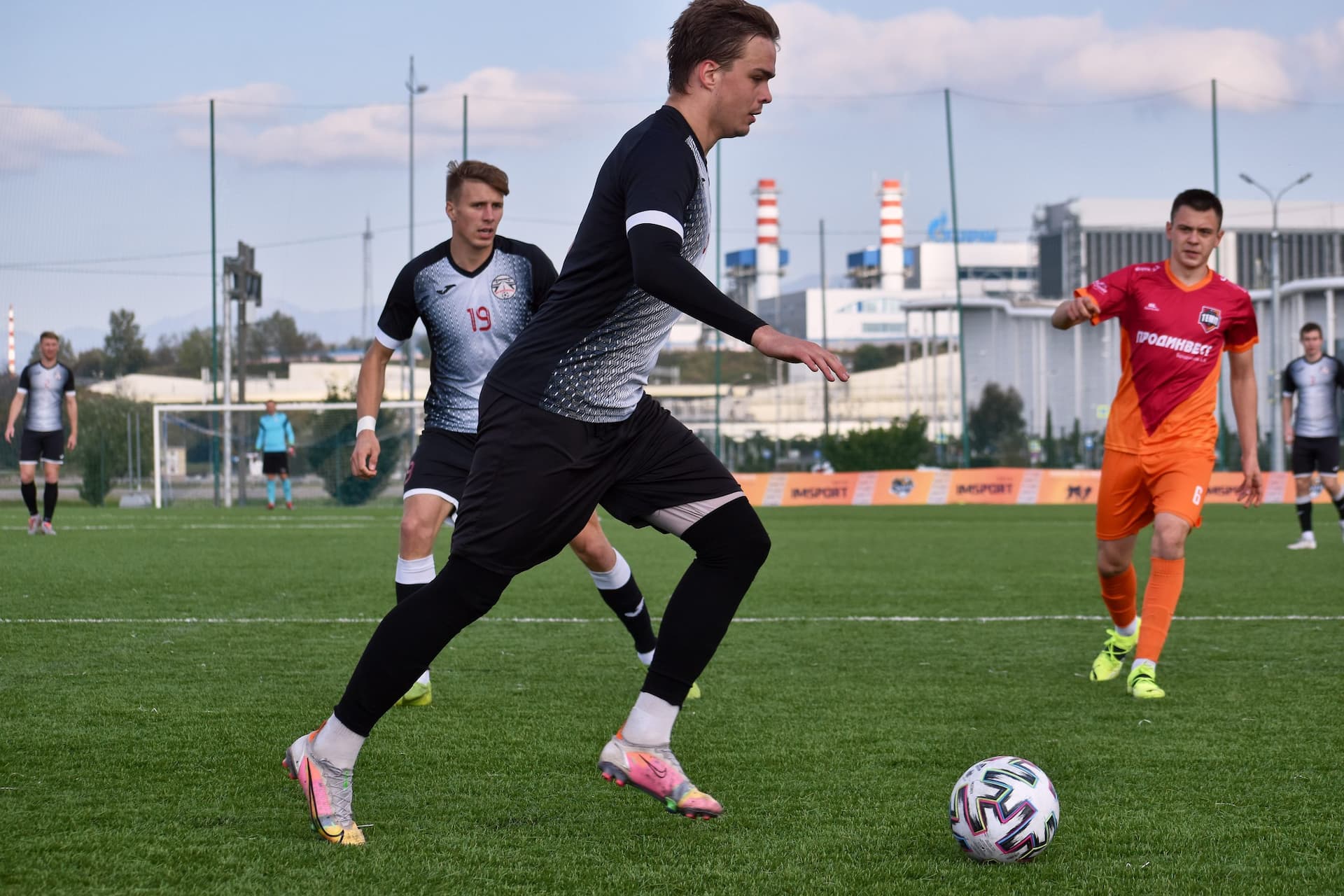 «Дорожник» 7:0 «Темп». Кубок любительских команд. 16.11.2021 — кадр 8