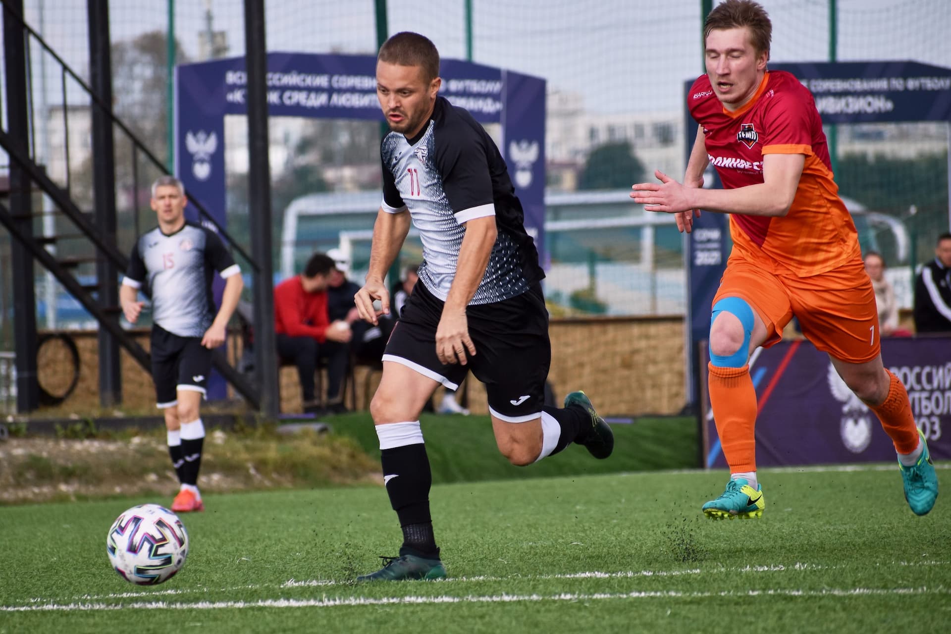 «Дорожник» 7:0 «Темп». Кубок любительских команд. 16.11.2021 — кадр 11