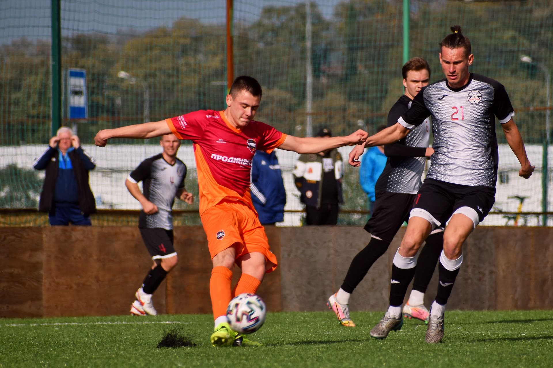 «Дорожник» 7:0 «Темп». Кубок любительских команд. 16.11.2021 — кадр 17