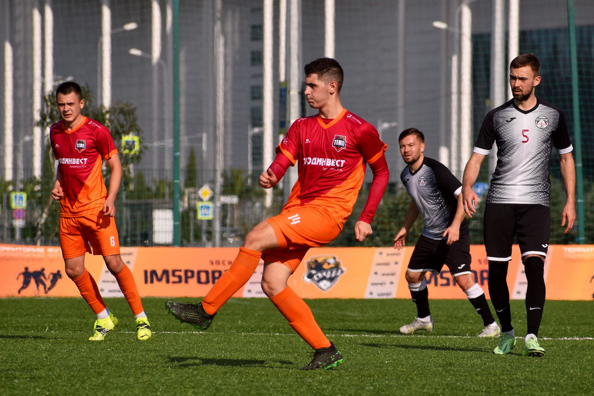 «Дорожник» 7:0 «Темп». Кубок любительских команд. 16.11.2021 — кадр 33