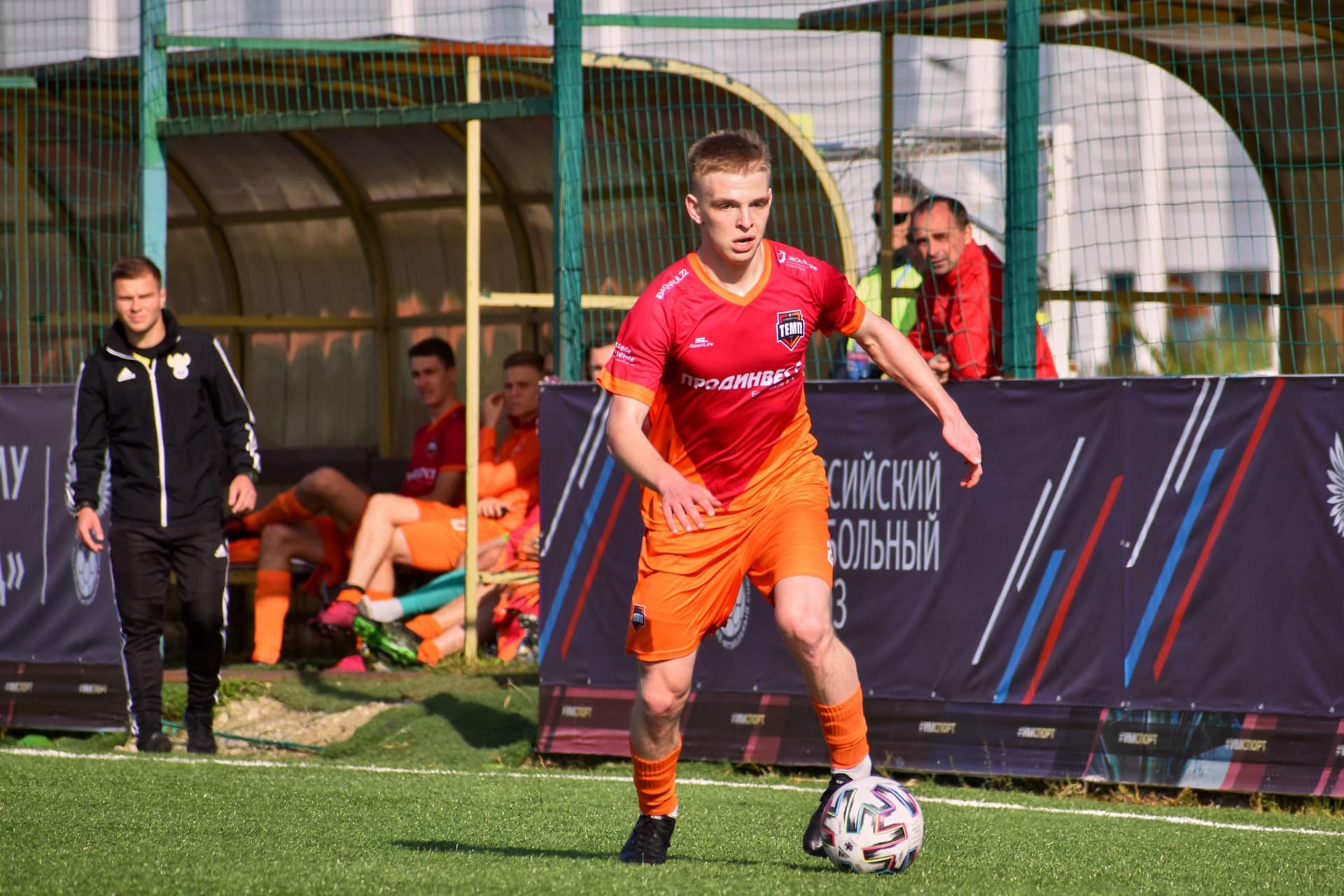 «Дорожник» 7:0 «Темп». Кубок любительских команд. 16.11.2021 — кадр 75