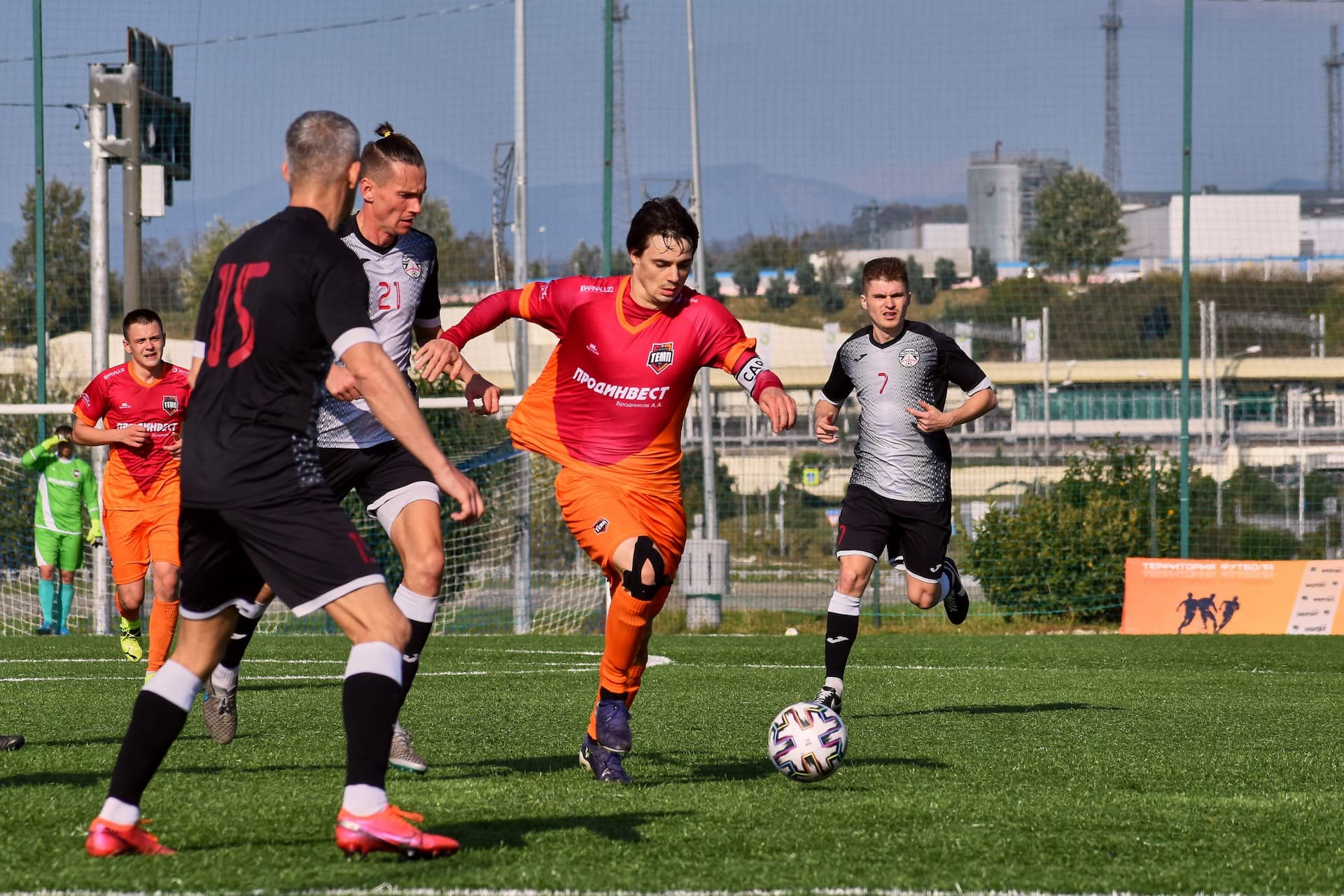 «Дорожник» 7:0 «Темп». Кубок любительских команд. 16.11.2021 — кадр 77