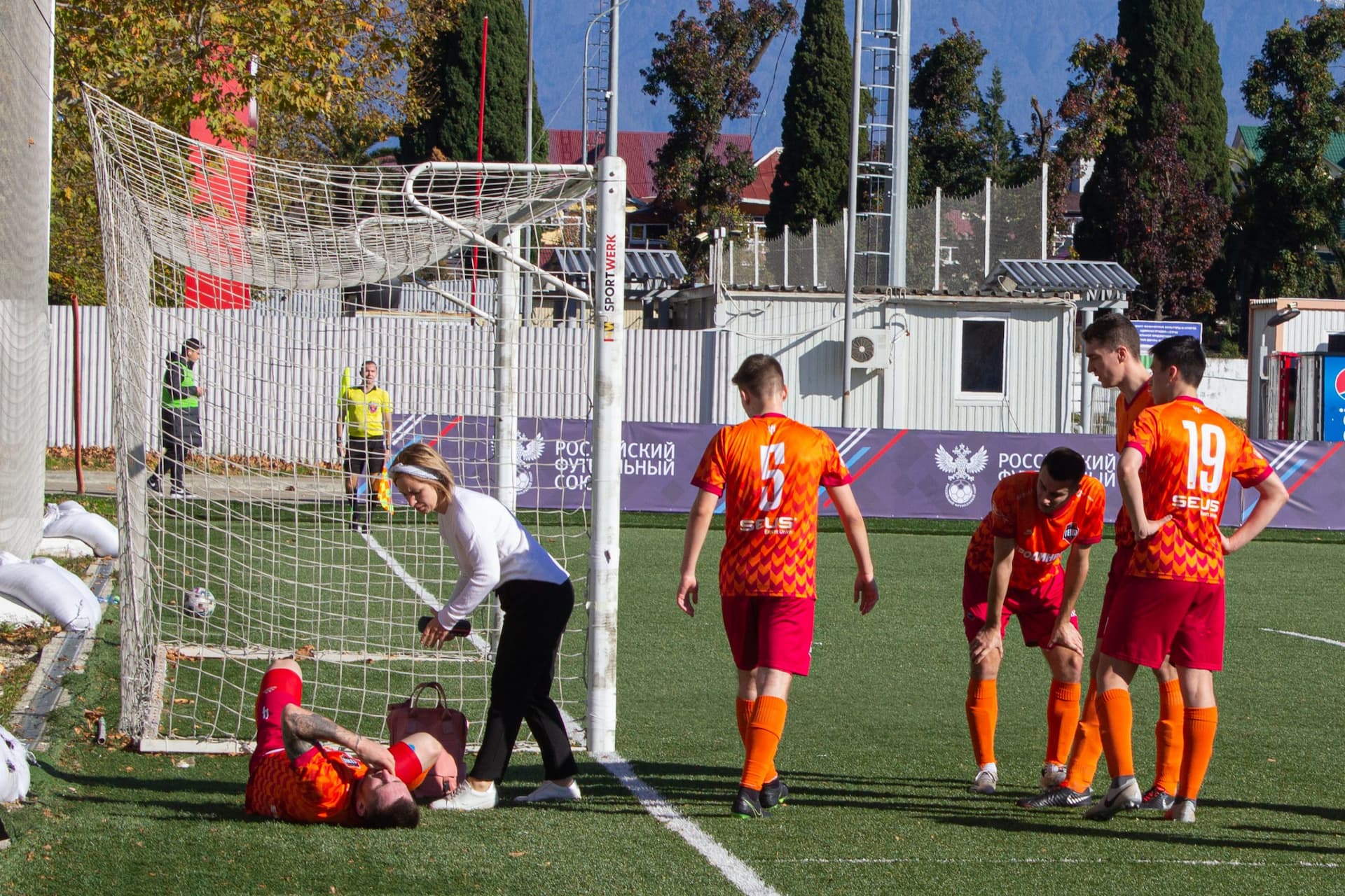 «Пересвет» 2:0 «Темп». Кубок любительских команд. 12.11.2021 — кадр 163