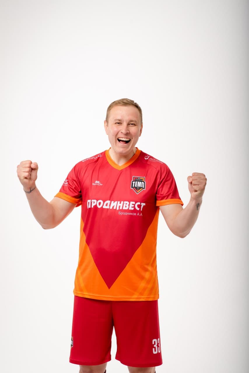 Максим Цвык - автор лучшего гола!