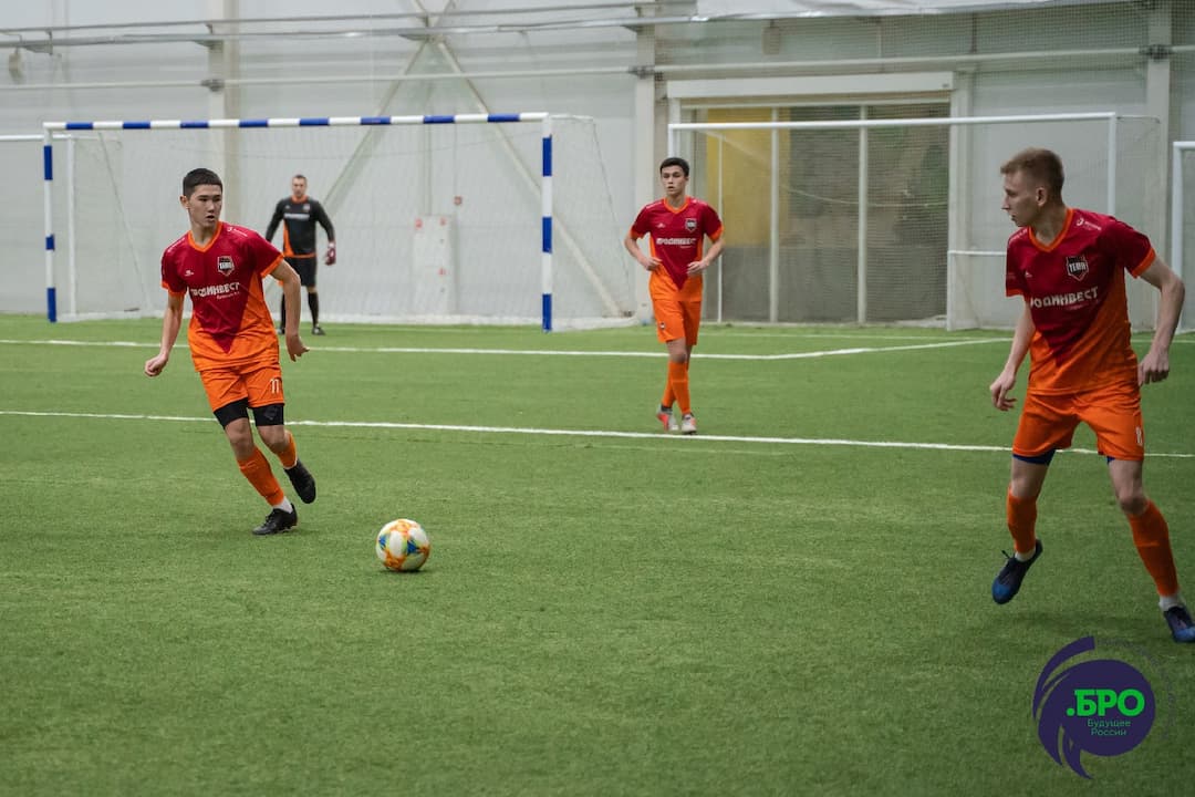 Как игроки ФК «Темп» выступили в четвёртом туре «Лиги .БРО»!