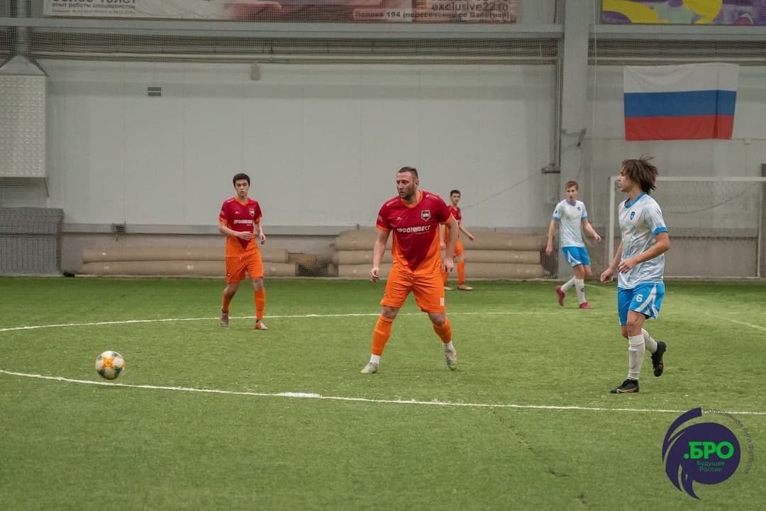 Как игроки ФК «Темп» выступили в десятом туре «Лиги .БРО».