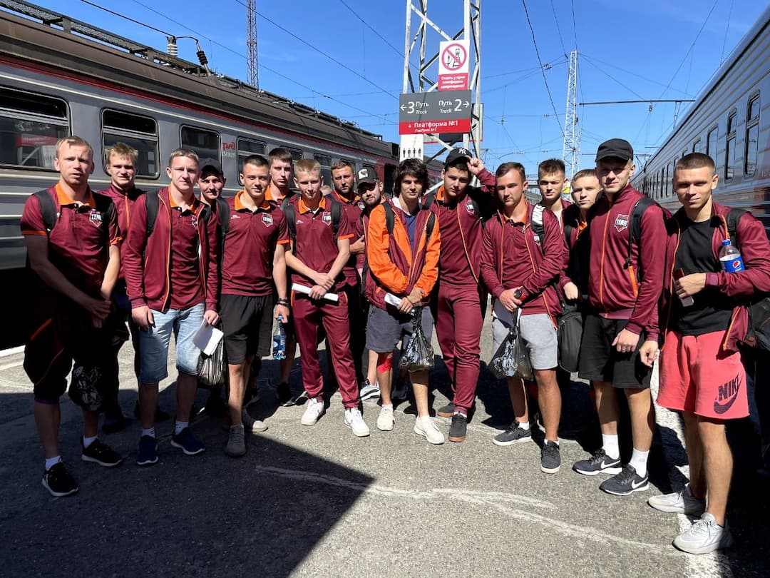 На игру с «Иртышом» отправились 18 футболистов!