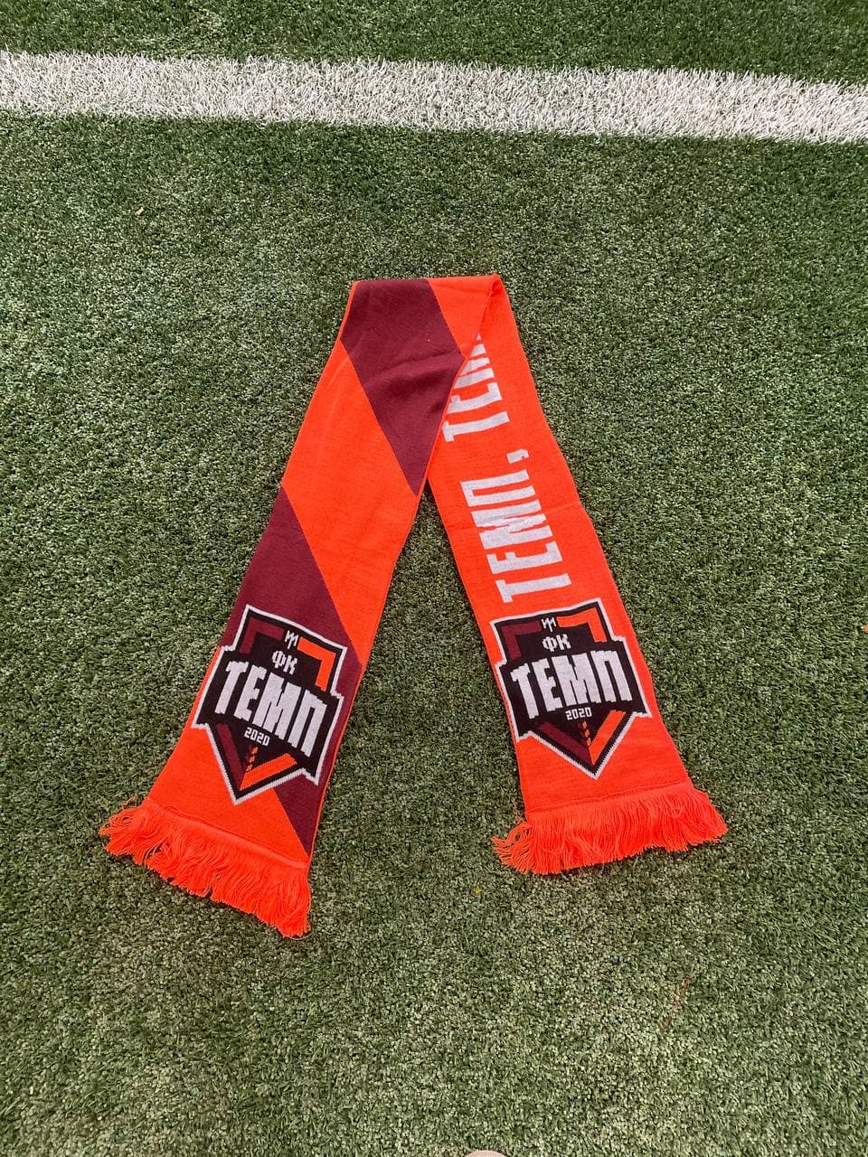 В фан-шопе бордово-оранжевых пополнение!