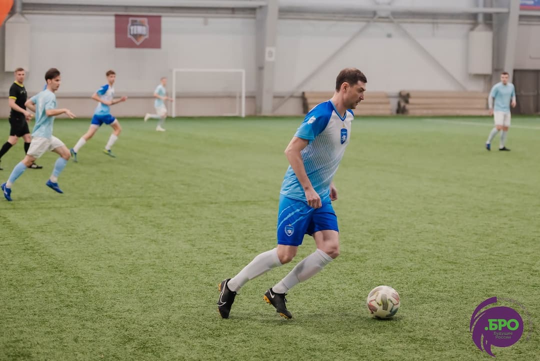 Как игроки ФК «Темп» выступили в третьем полуфинале «Лиги .БРО»