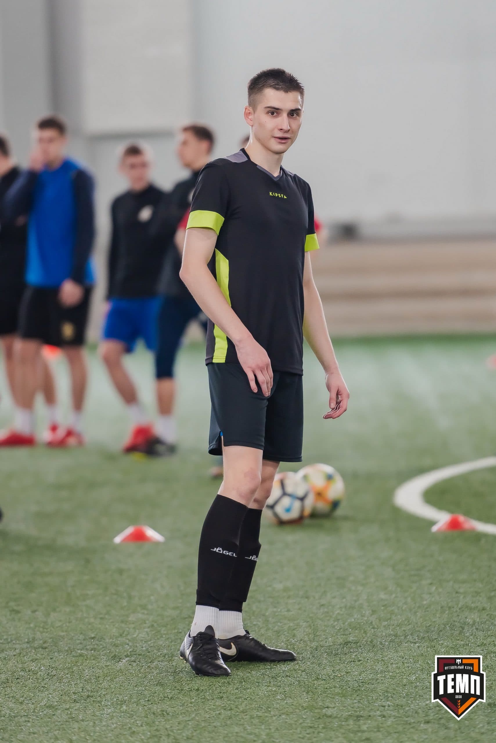 Просмотр сельских футболистов. 11.03.2023 — кадр 12