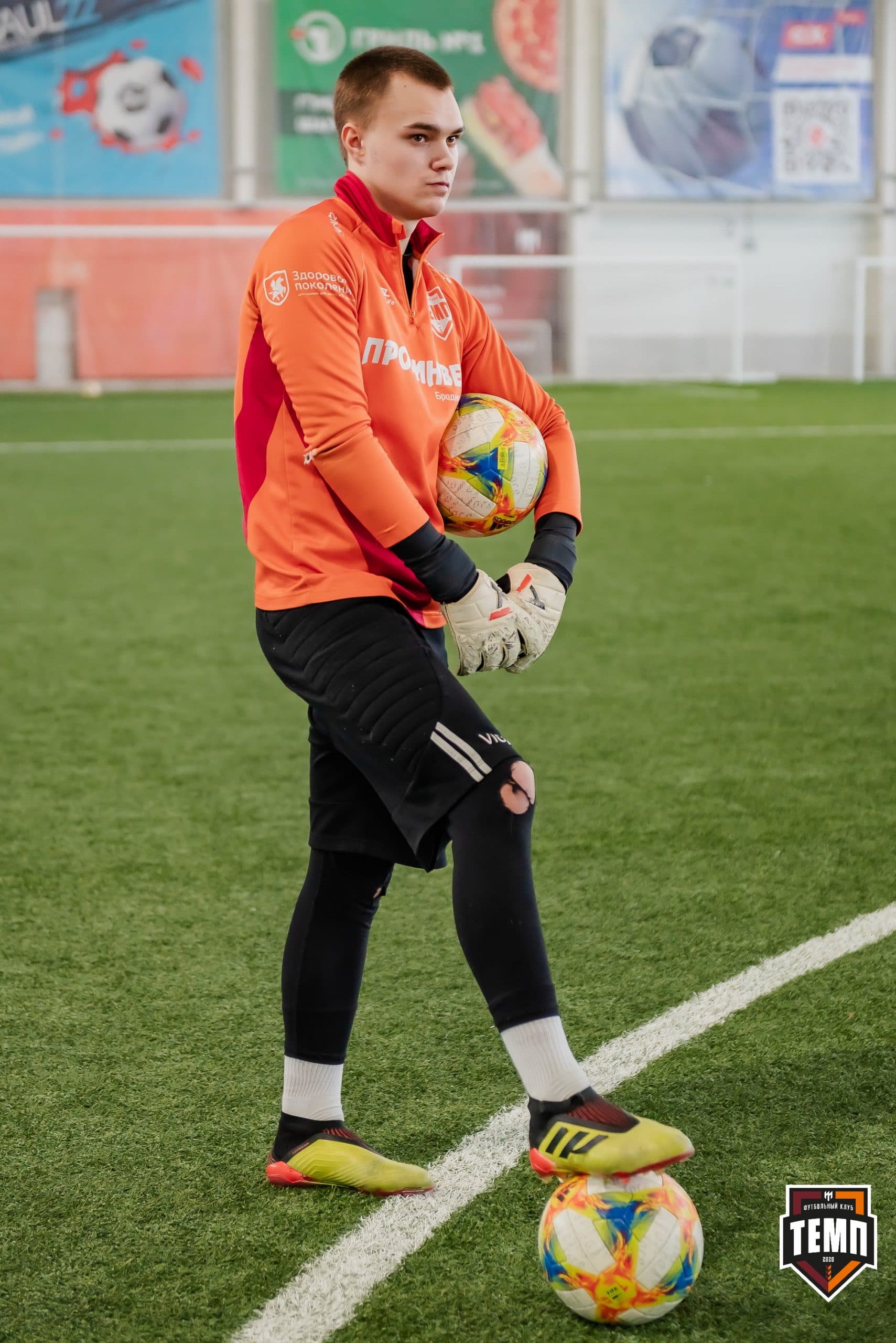 Просмотр сельских футболистов. 11.03.2023 — кадр 148