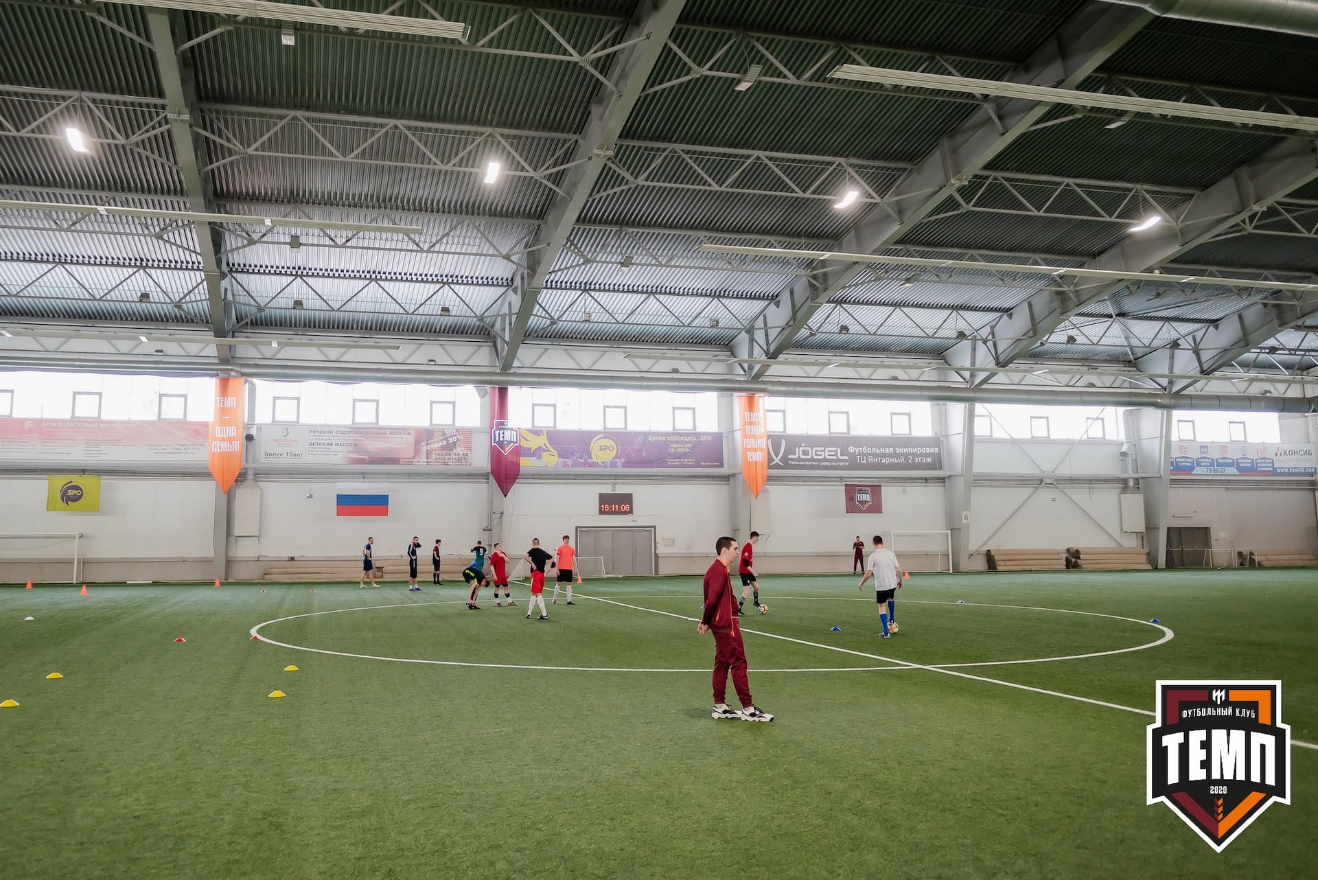 Просмотр сельских футболистов. 11.03.2023 — кадр 88